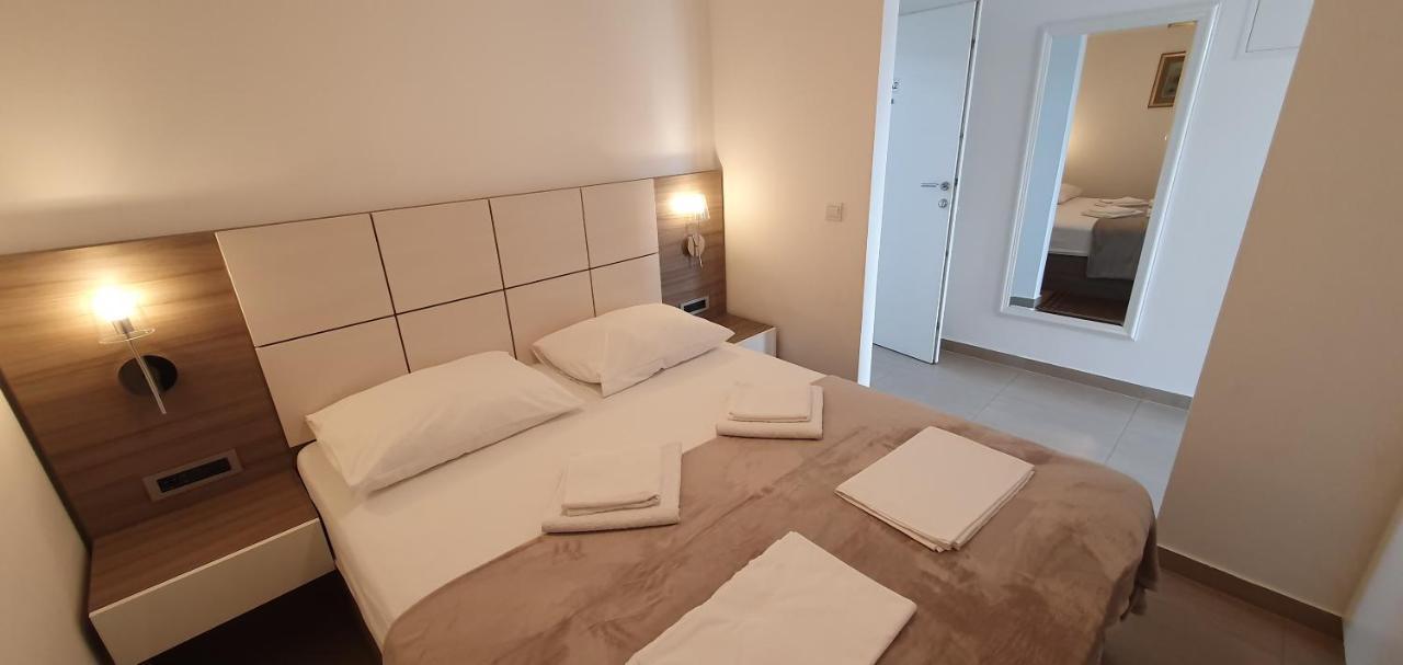 Apartments Lofiel Novalja Zewnętrze zdjęcie