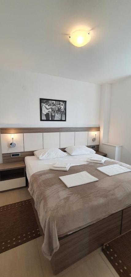 Apartments Lofiel Novalja Zewnętrze zdjęcie