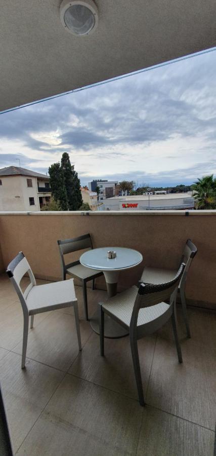 Apartments Lofiel Novalja Zewnętrze zdjęcie