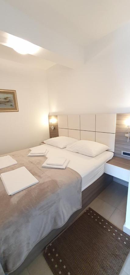 Apartments Lofiel Novalja Zewnętrze zdjęcie
