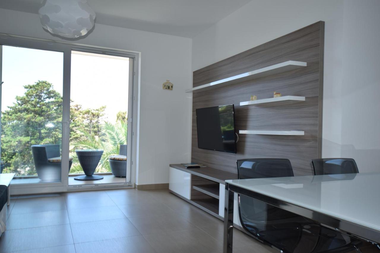 Apartments Lofiel Novalja Zewnętrze zdjęcie
